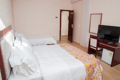 BRITISH HOTEL KORCE