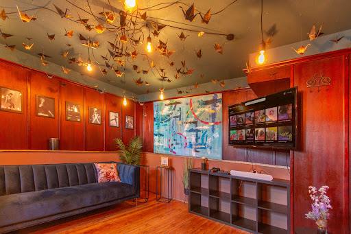 Oso's Bar - Visual