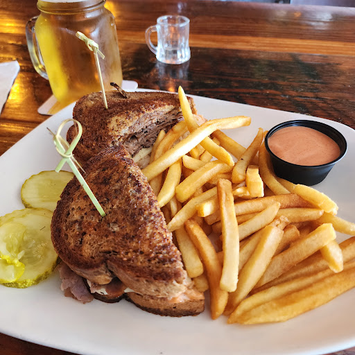 Columbia River Roadhouse - Thumbnail