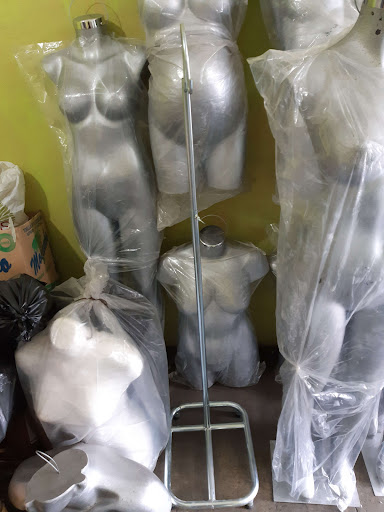VITRINAS Y MANIQUIES JIREH - Thumbnail