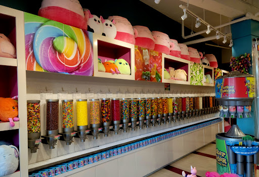 The Candy Box - Visual