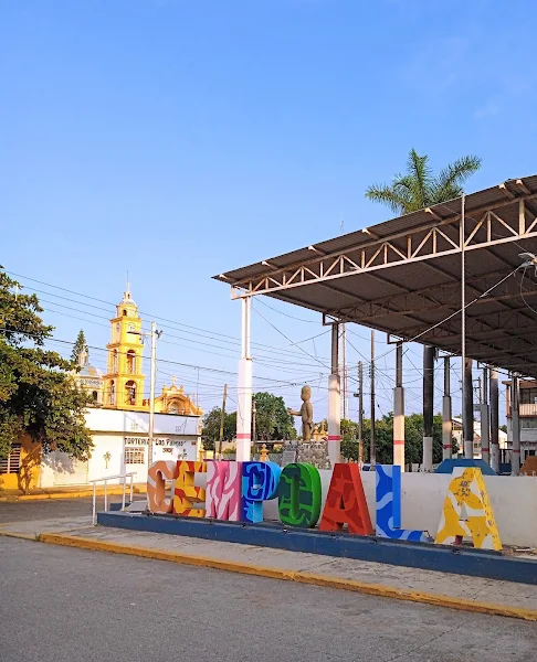 Monumento Xipe-Topec photo