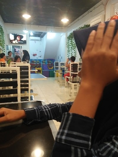 Photos of Kristal Karaoke (K2)