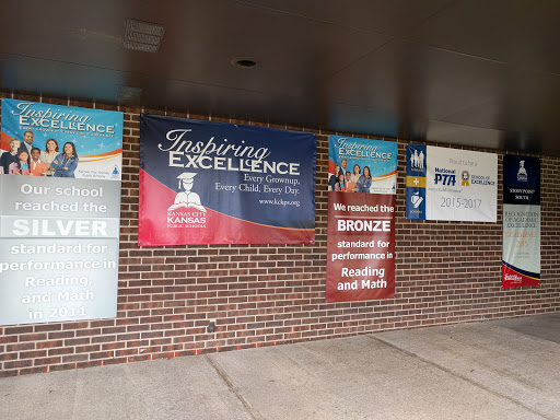 Stony Point South Elementary Gallery - United States