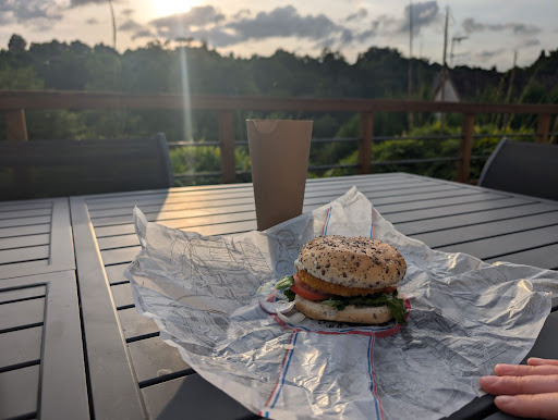 Photo 1 - NE TI BURGER