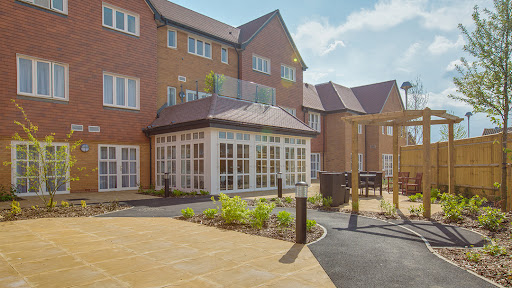 Amherst House - Expert Care in Horley