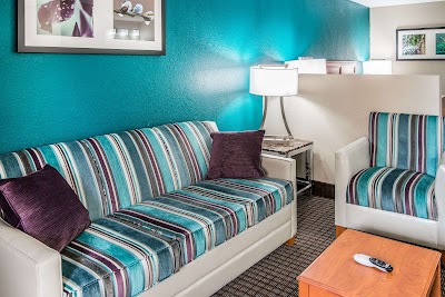 Quality Inn & Suites Near White Sands National Monument