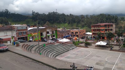 Photos of Granada Cundinamarca Main Park