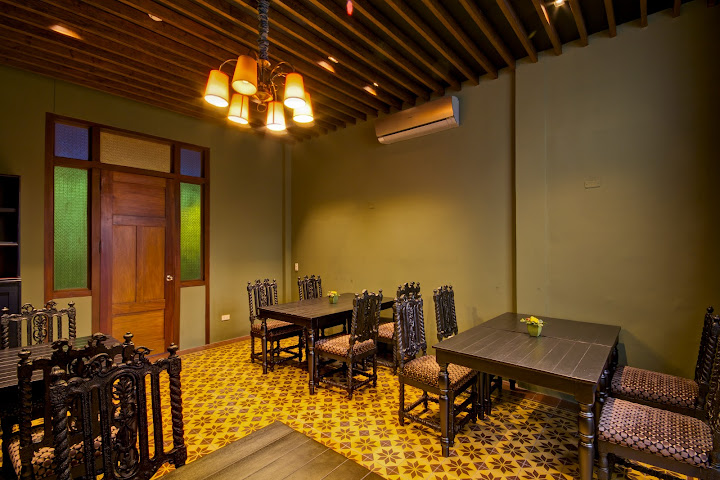 The Henry Hotel Manila by null