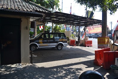 Photos of Polsek Colomadu
