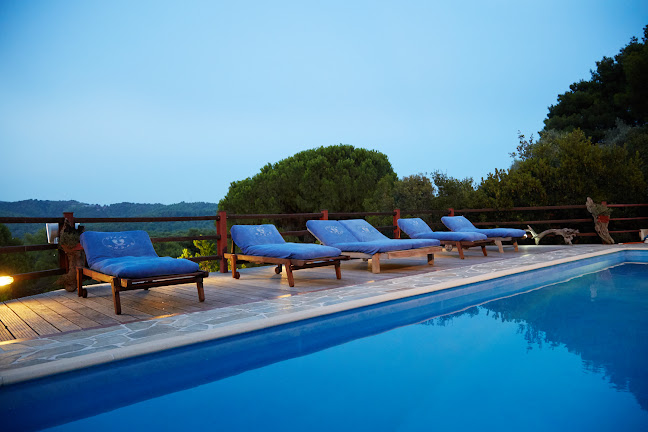 Opinii despre Skiathos Villa Madag în Σκιάθος - Κτηματομεσιτικό γραφείο