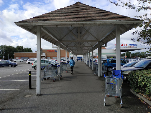 Car Park - Tesco Extra Sunbury - Thumbnail