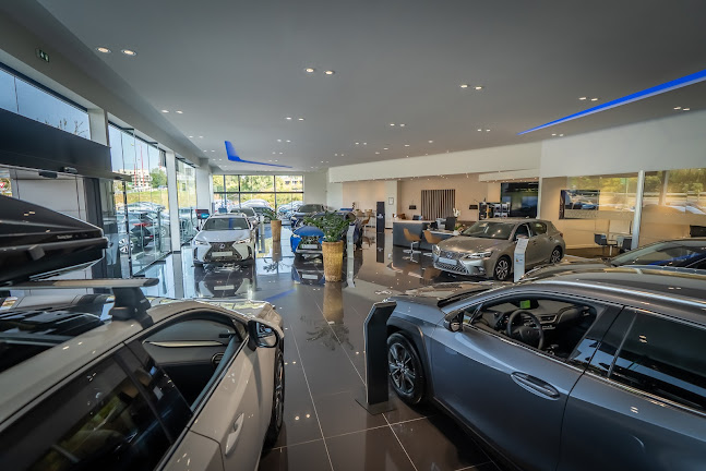 https://www.groupegca.com/concession/lexus-rennes?utm_campaign=trafic&utm_medium=gmb&utm_source=google