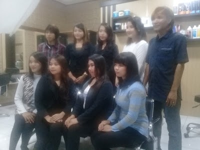 beauty-salon