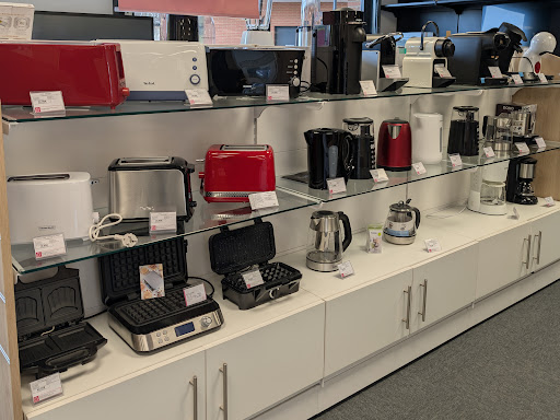 Un aperçu de nos équipements pour la cuisine du quotidien ! 👀

👉Ce n'est qu'un aperçu… on vous attend en magasin ! 