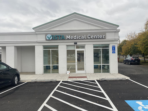 Vista Medical Center, Annandale Logo