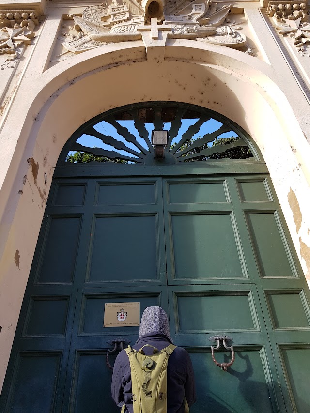 Aventine Keyhole