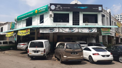 Pusat Tyar & Bateri Murni