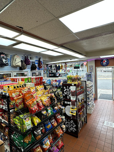 COUGARS MIDWAY MART - Thumbnail