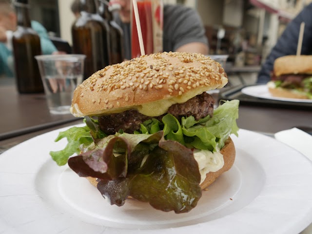 Gardian Burger