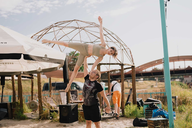 Basen Beach Bar - Bar