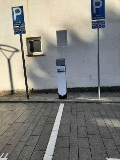 Elektro-Tankstelle - Thumbnail