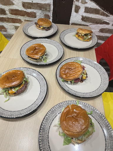Photo 2 - New school/smash burger/berliner kebeb/pizza