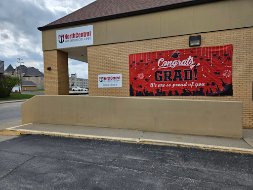 North Central Missouri College Campus Book Store - Thumbnail