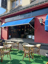 Photo n°37 de Le pont 9 à Inzinzac-Lochrist (Restaurant français)