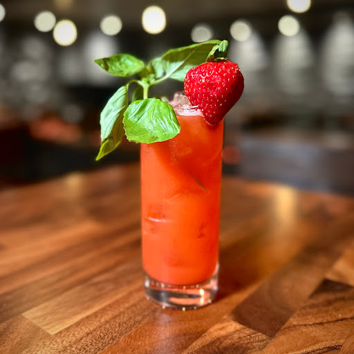 Fresh Coast Lounge - Thumbnail