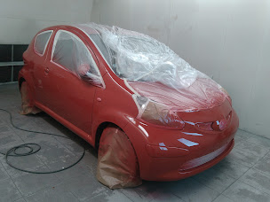 Photo n°1 de Garage MD Services à Durfort-et-Saint-Martin-de-Sossenac (Peinture automobile)