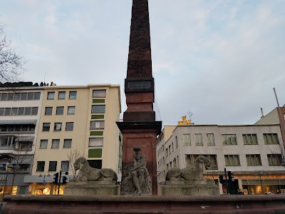 Photos of POMP