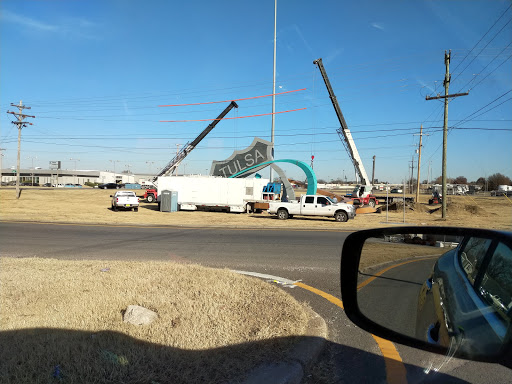 Route 66 Tulsa Admiral Landmark - Thumbnail