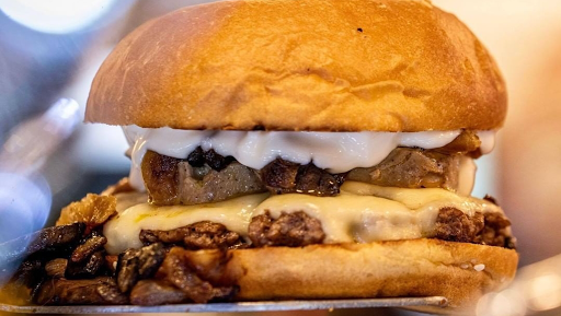 Photo 3 - Bundy's Burger