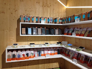 Photo n°12 de Nunutz France à Bordeaux (Atelier de réparation de téléphones mobiles)