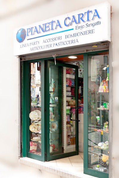 Photos of Negozio Di Bomboniere Pianeta Carta Le Stelle Napoli