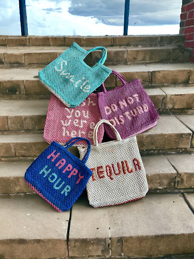 APRÉS BABE - Visual