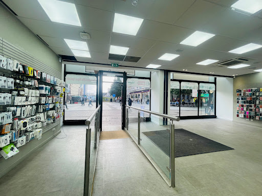 iCrack Cardiff - Mobile, Laptop and iPad Repair Service Shop in city centre - Thumbnail