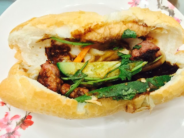 Banh Mi 37 Nguyen Trai