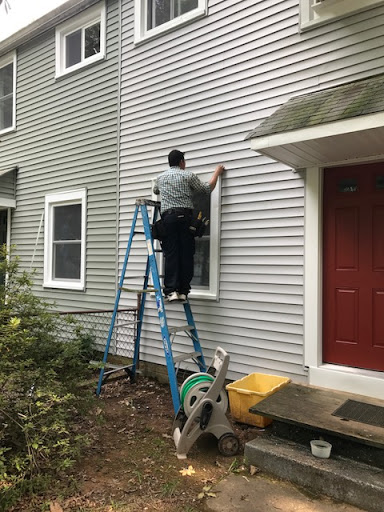 Lemus Gutter and Handyman Services LLC - Thumbnail