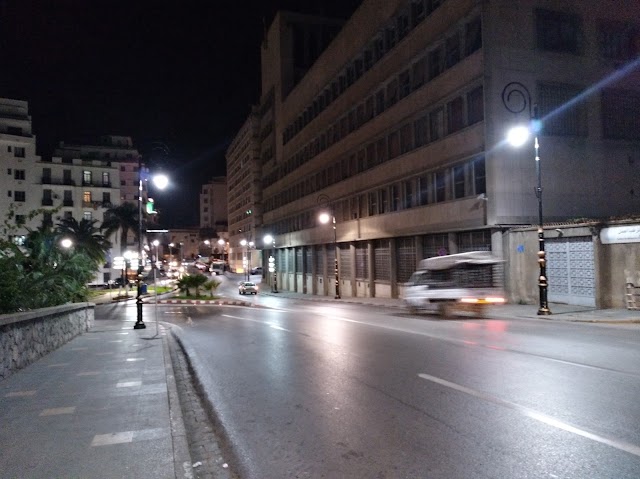Stade Ouaguenouni