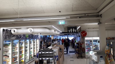 Photos of N1 Gas Station