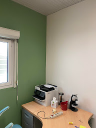 Photo n°17 de Fh Graff - Fabien Hélis à Les Velluire-sur-Vendée (Peintre en bâtiment)