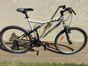 Photo n°7 de Monsieur Rustine -Réparations de vélos à domicile et rachat de vélos à Conches-sur-Gondoire (Magasin de réparation de vélos)