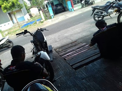 Photos of UD.NIHON MOTOR