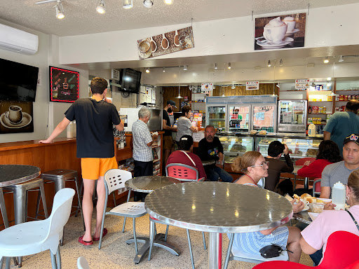 Robles Bakery - Thumbnail