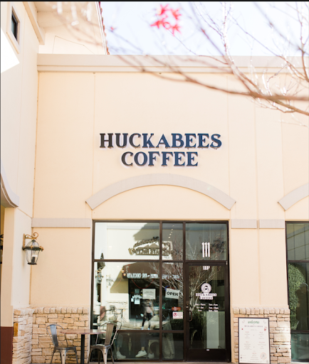 Huckabees Coffee - Visual