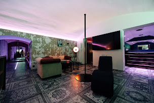 Photo n°3 de L'Eros Suite et Loft Loverooms à Martigné-Ferchaud (Hôtel)
