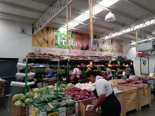La Bonita Supermercado 1 - Thumbnail