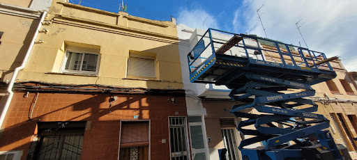CONSTRUCCIONES Y REFORMAS RAMÍREZ CASTAÑEDA S.L